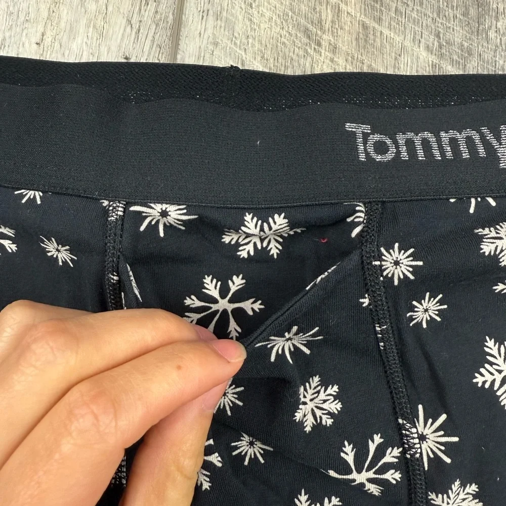 Tommy John Black Snowflake Underwear‎